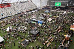 Thousands attend Dunedin beer, food fest