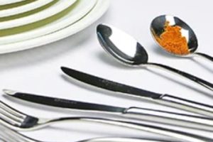 Seek hospo, tourism job ads fall
