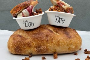 Foodprint upcycles treats for FWD